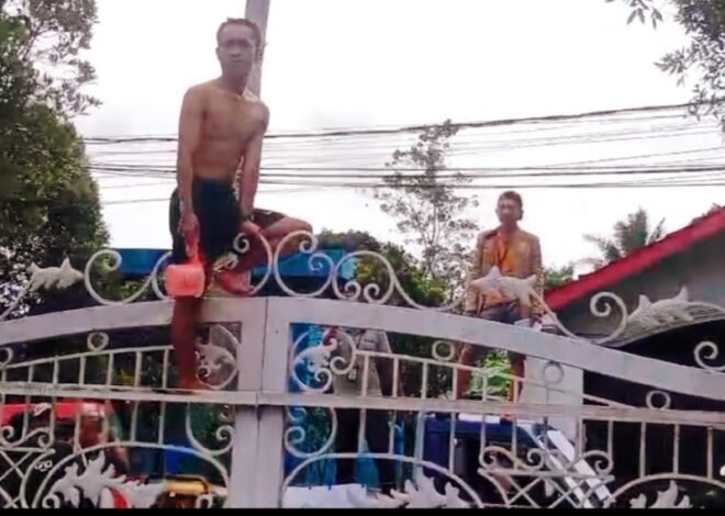 Kantor Perumdam Tirta Mukti Kabupaten Cianjur Digerebek Massa