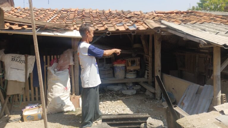 Kandang Mendadak Kosong, Puluhan Ayam dan Bebek Warga Nanggewer Digasak Pencuri